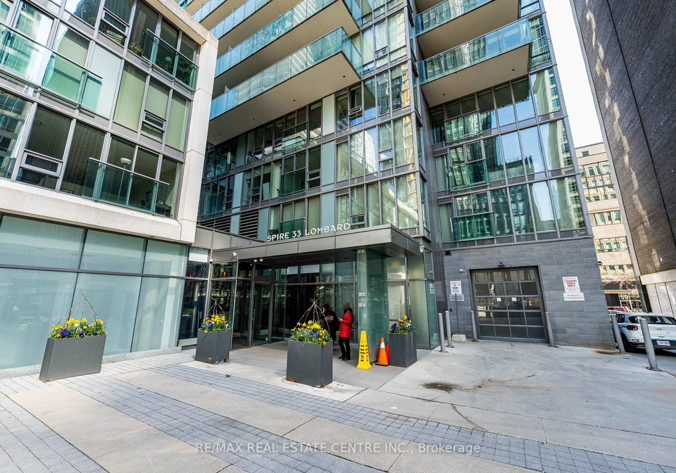 33-lombard-street-toronto-ontario-c13037138