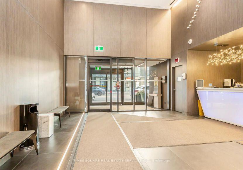 181-dundas-street-e-toronto-ontario-c13037406