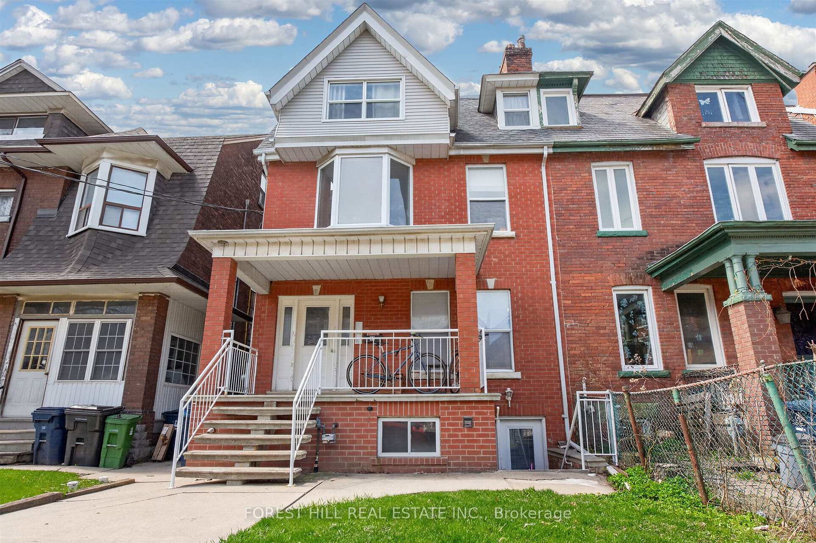14-concord-avenue-toronto-ontario-c13037486