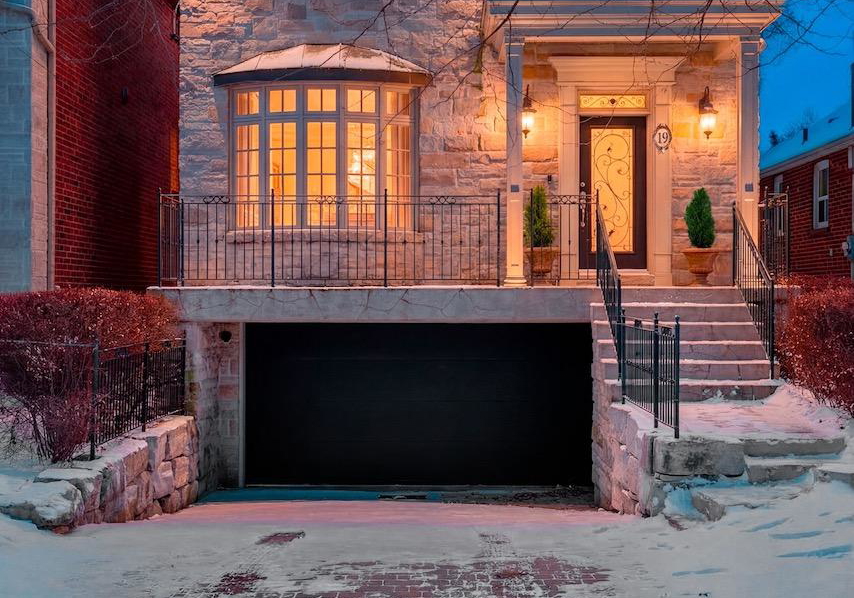 19-carmichael-avenue-toronto-ontario-c13037588