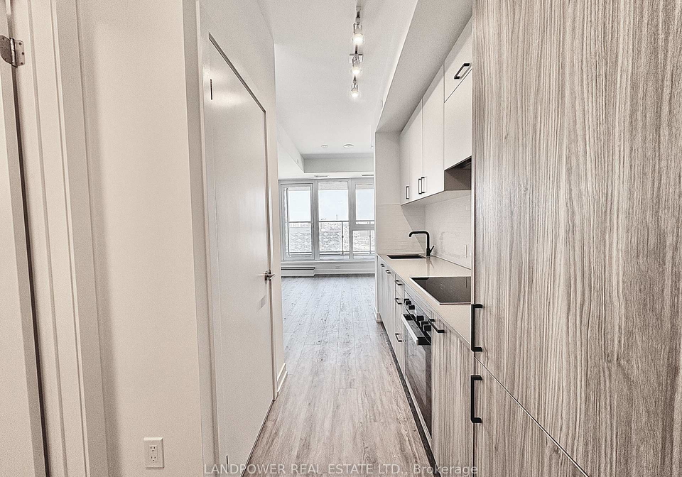 5-quarrington-lane-north-york-ontario-c13037624