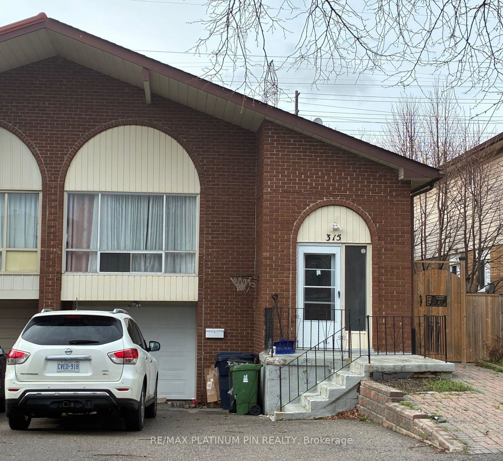 315-apache-trail-north-york-ontario-c13037668
