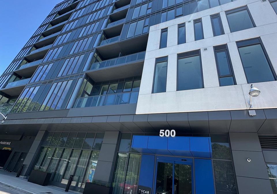 500-dupont-street-toronto-ontario-c13037958