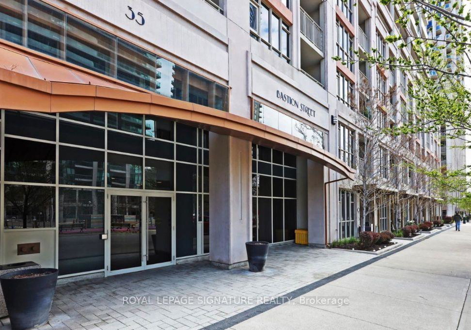 35-bastion-street-toronto-ontario-c13038026