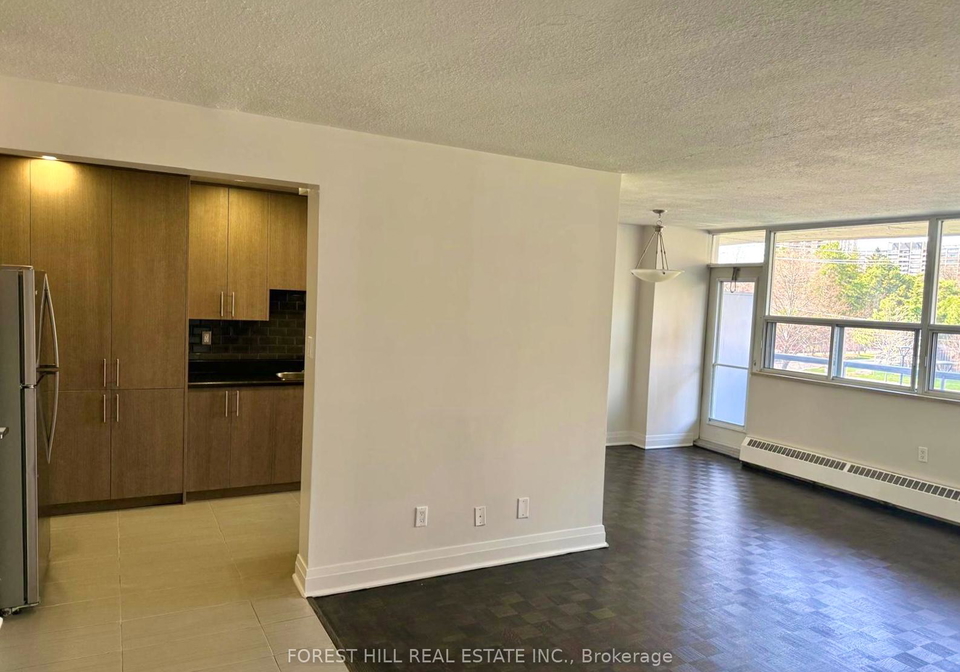 35-esterbrooke-avenue-north-york-ontario-c13038078