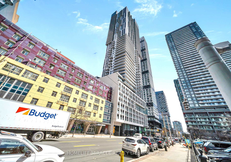 251-jarvis-street-toronto-ontario-c13038080