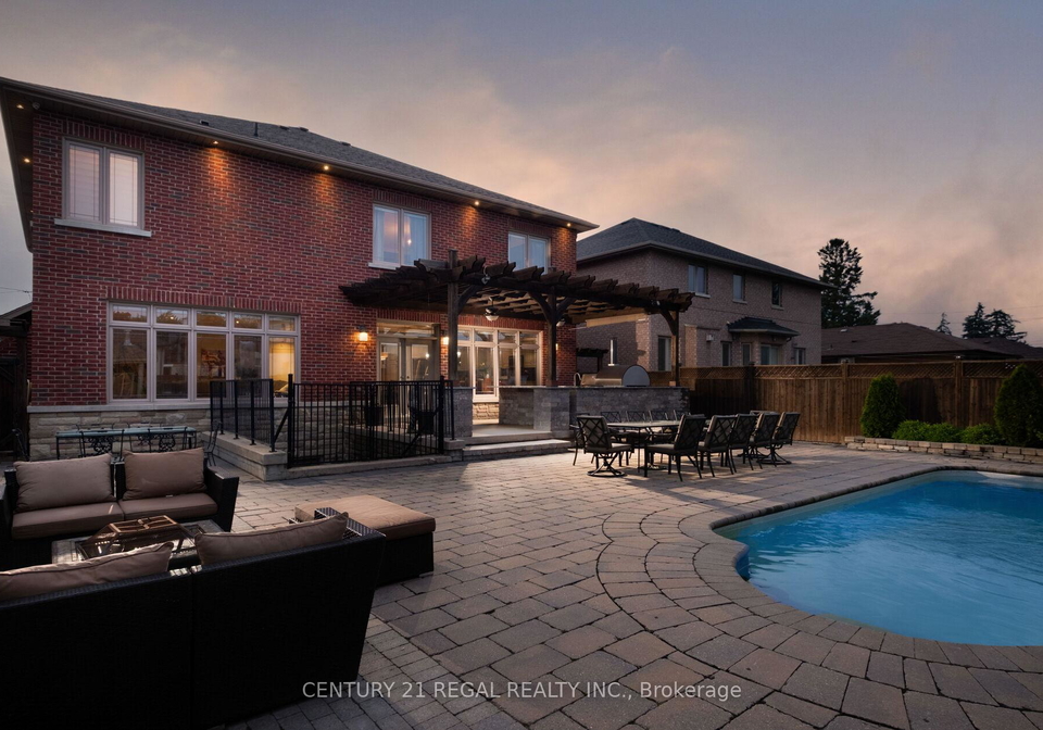 127-sultana-avenue-toronto-ontario-c13038272