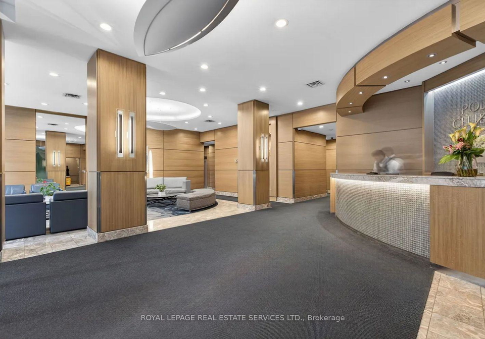 44-st-joseph-street-toronto-ontario-c13038414