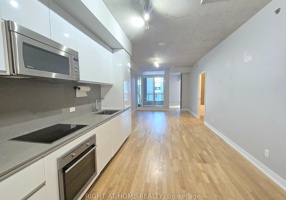 20-gladstone-avenue-toronto-ontario-c13038654