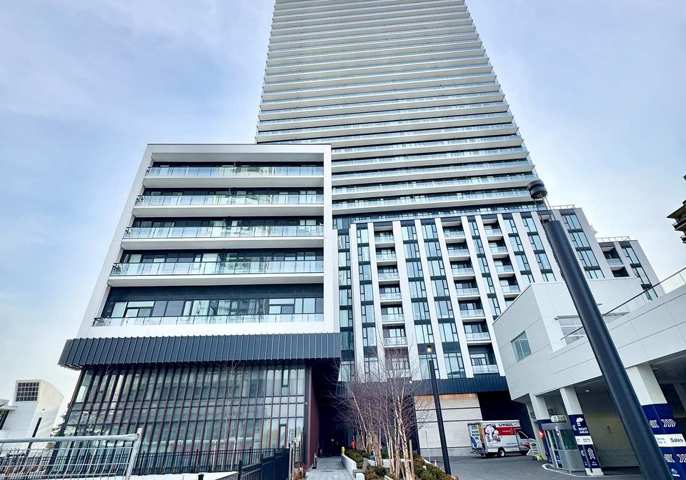 5858-yonge-street-toronto-ontario-c13038770