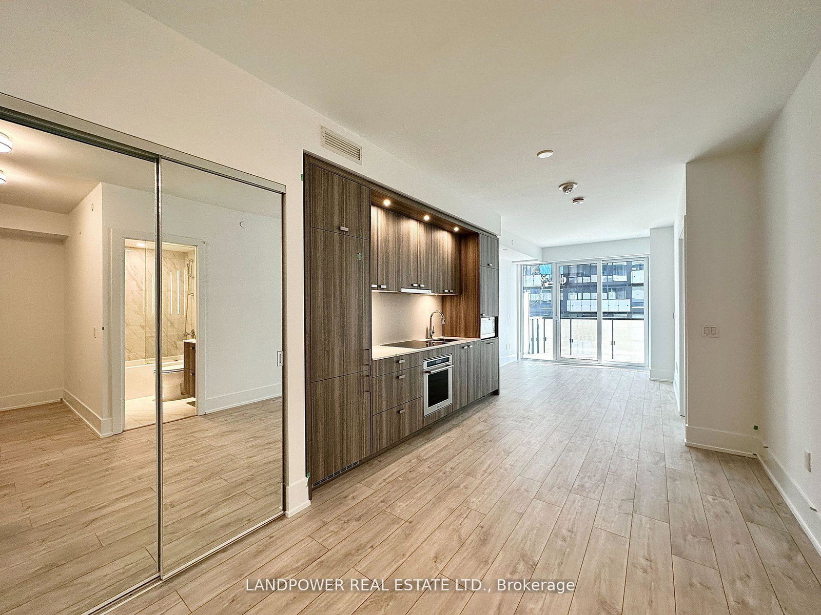 480-front-street-w-toronto-ontario-c13038970