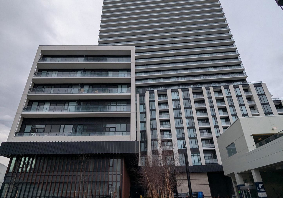 5858-yonge-street-toronto-ontario-c13039102