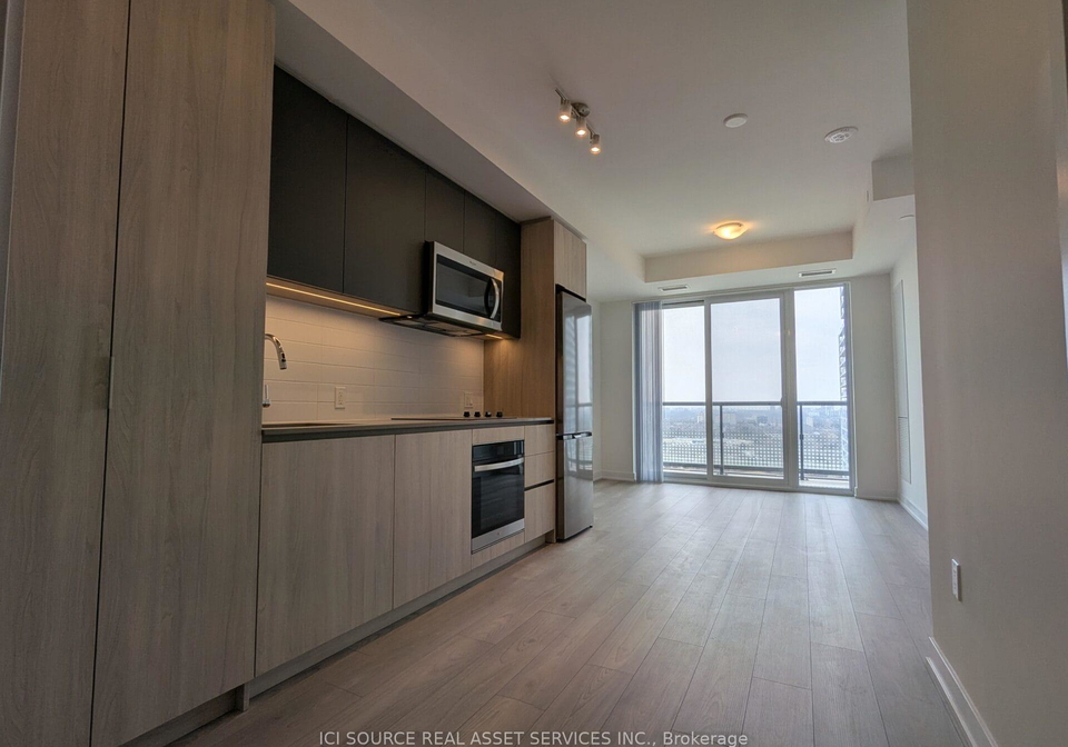 5858-yonge-street-toronto-ontario-c13039102
