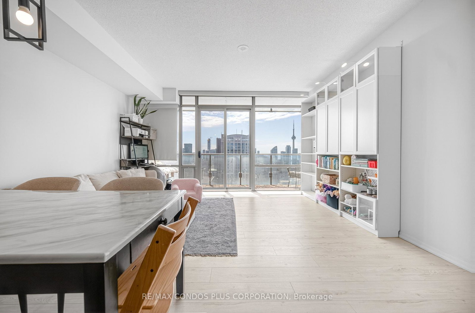 38-grenville-street-toronto-ontario-c13039108