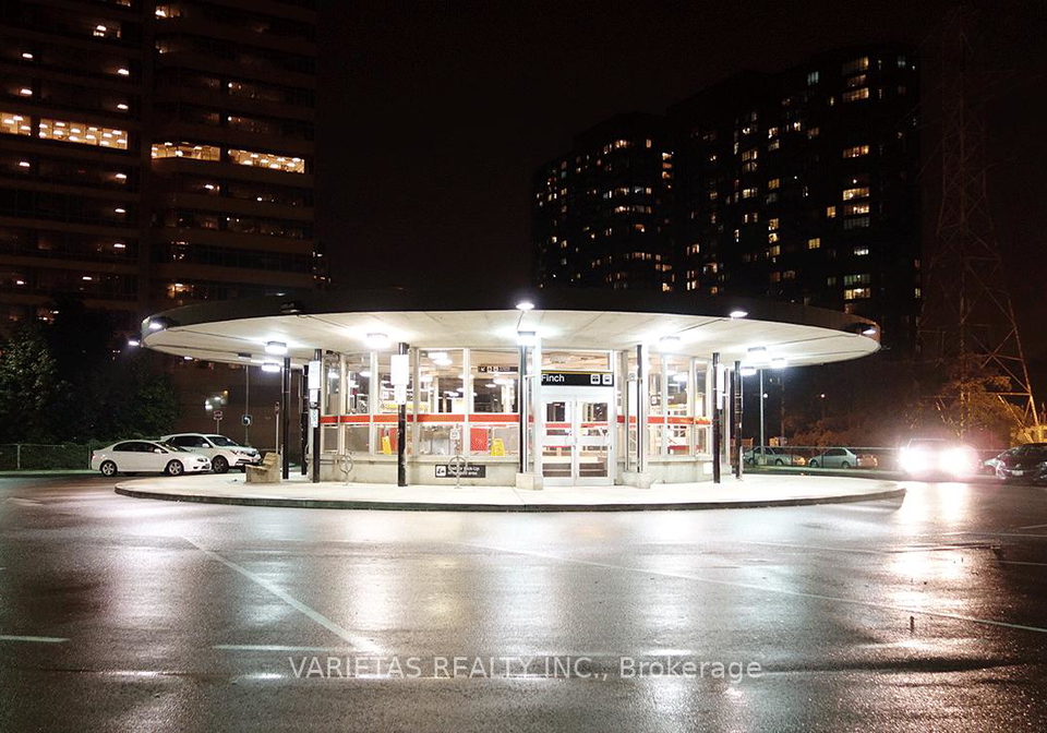 5858-yonge-street-toronto-ontario-c13039332