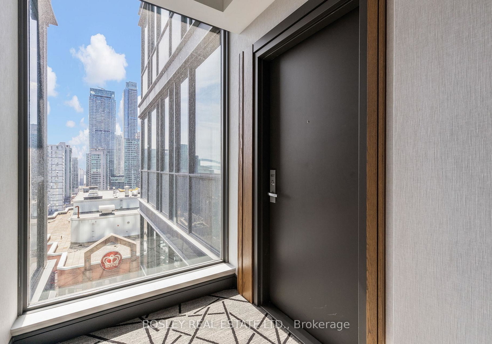 8-charlotte-street-toronto-ontario-c13039352