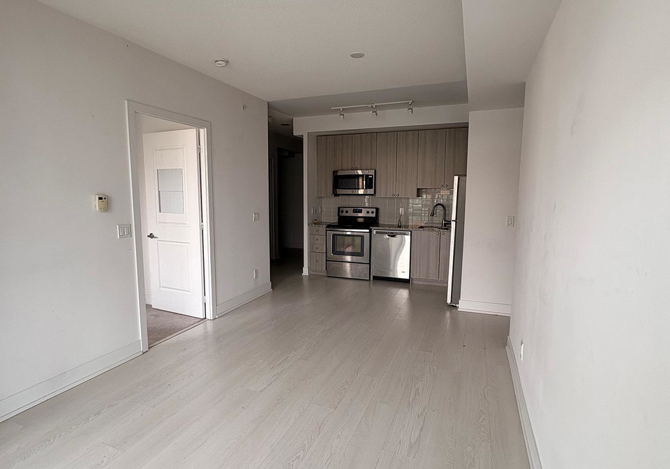 68-merton-street-toronto-ontario-c13039544