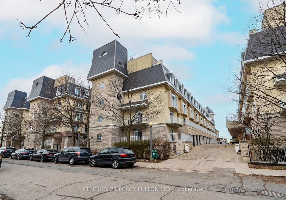 32-stadium-road-toronto-ontario-c13039626