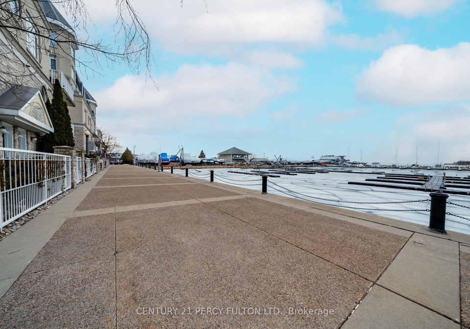 32-stadium-road-toronto-ontario-c13039626