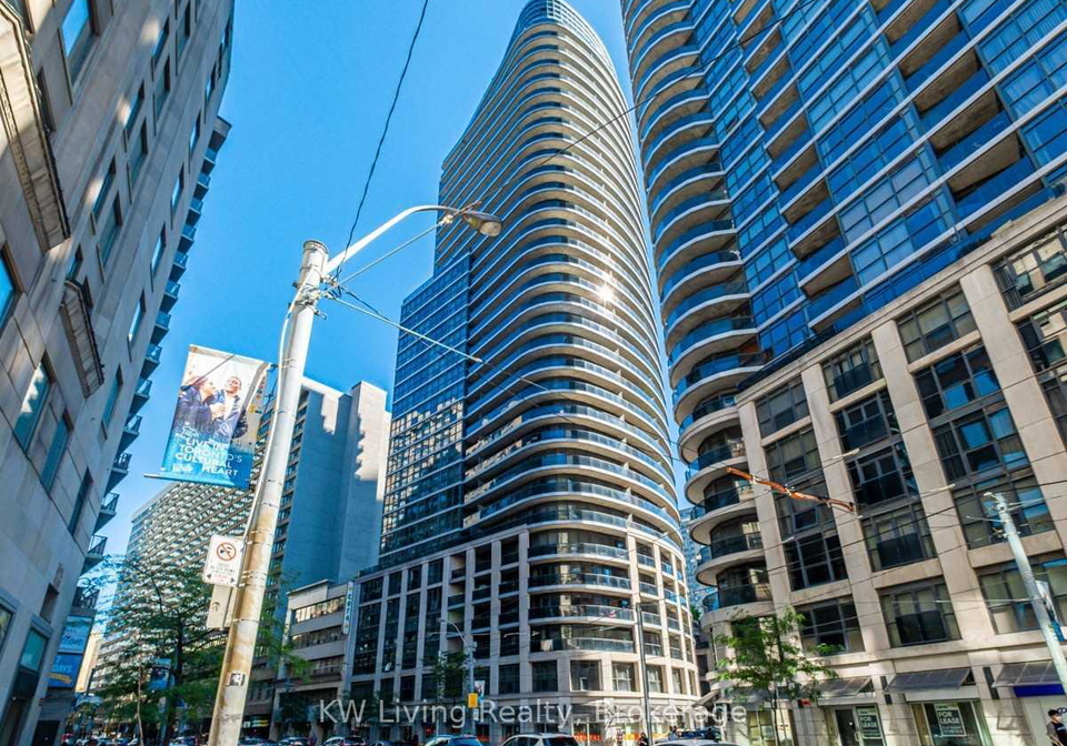 25-carlton-street-toronto-ontario-c13039800