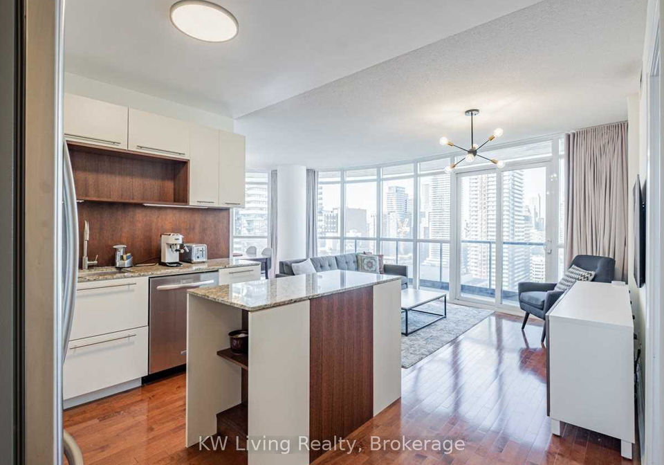 25-carlton-street-toronto-ontario-c13039800