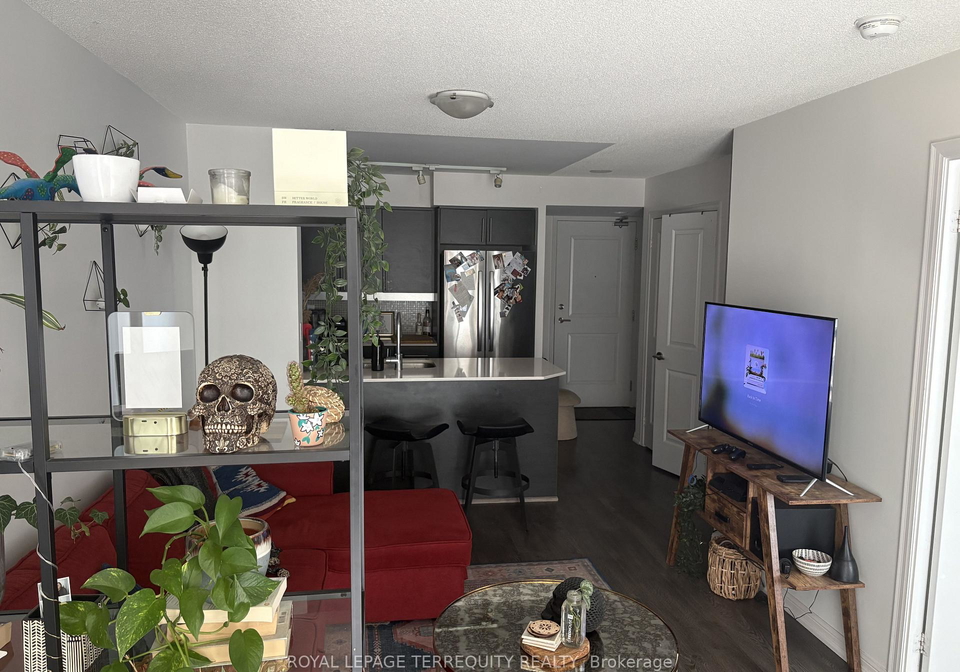 75-e-liberty-street-toronto-ontario-c13039854
