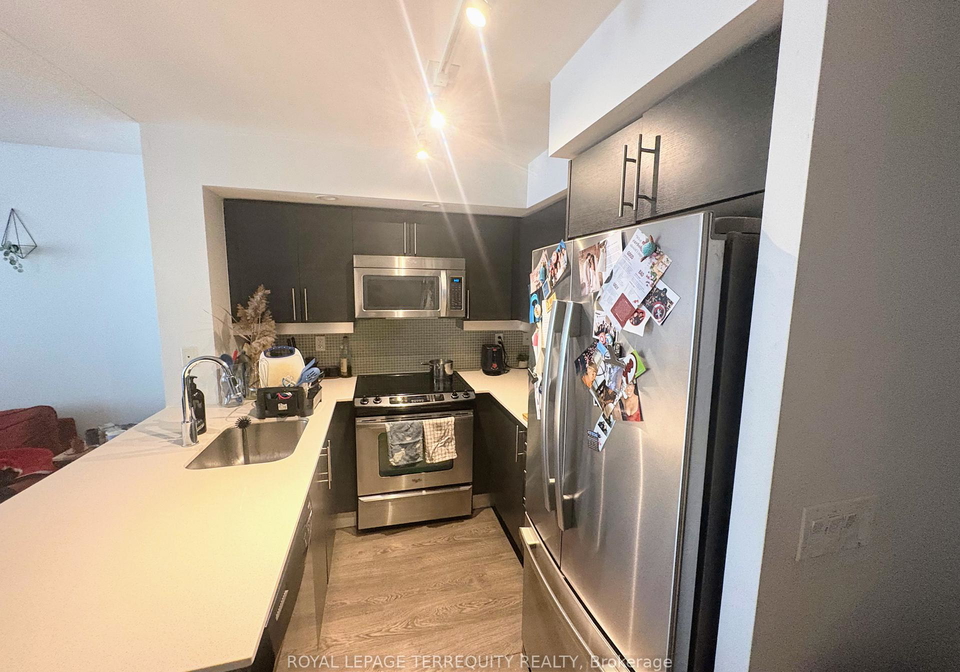 75-e-liberty-street-toronto-ontario-c13039854