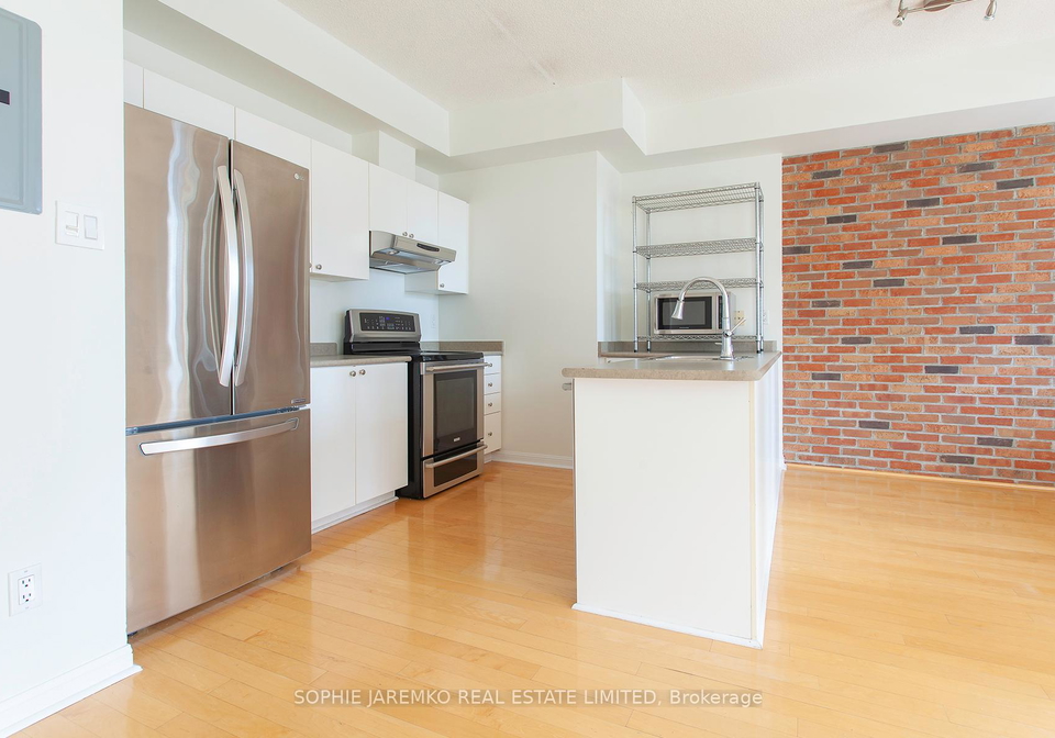 550-front-street-w-toronto-ontario-c13039888