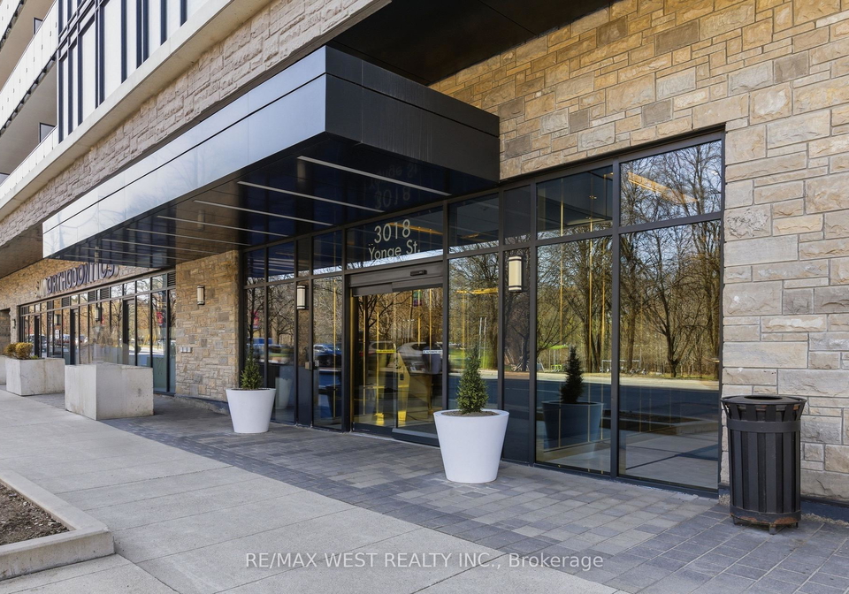 3018-yonge-street-toronto-ontario-c13039986
