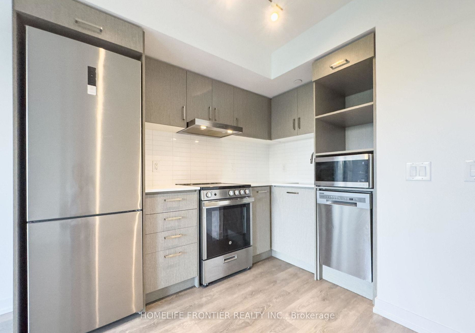 219-dundas-street-e-toronto-ontario-c13040014
