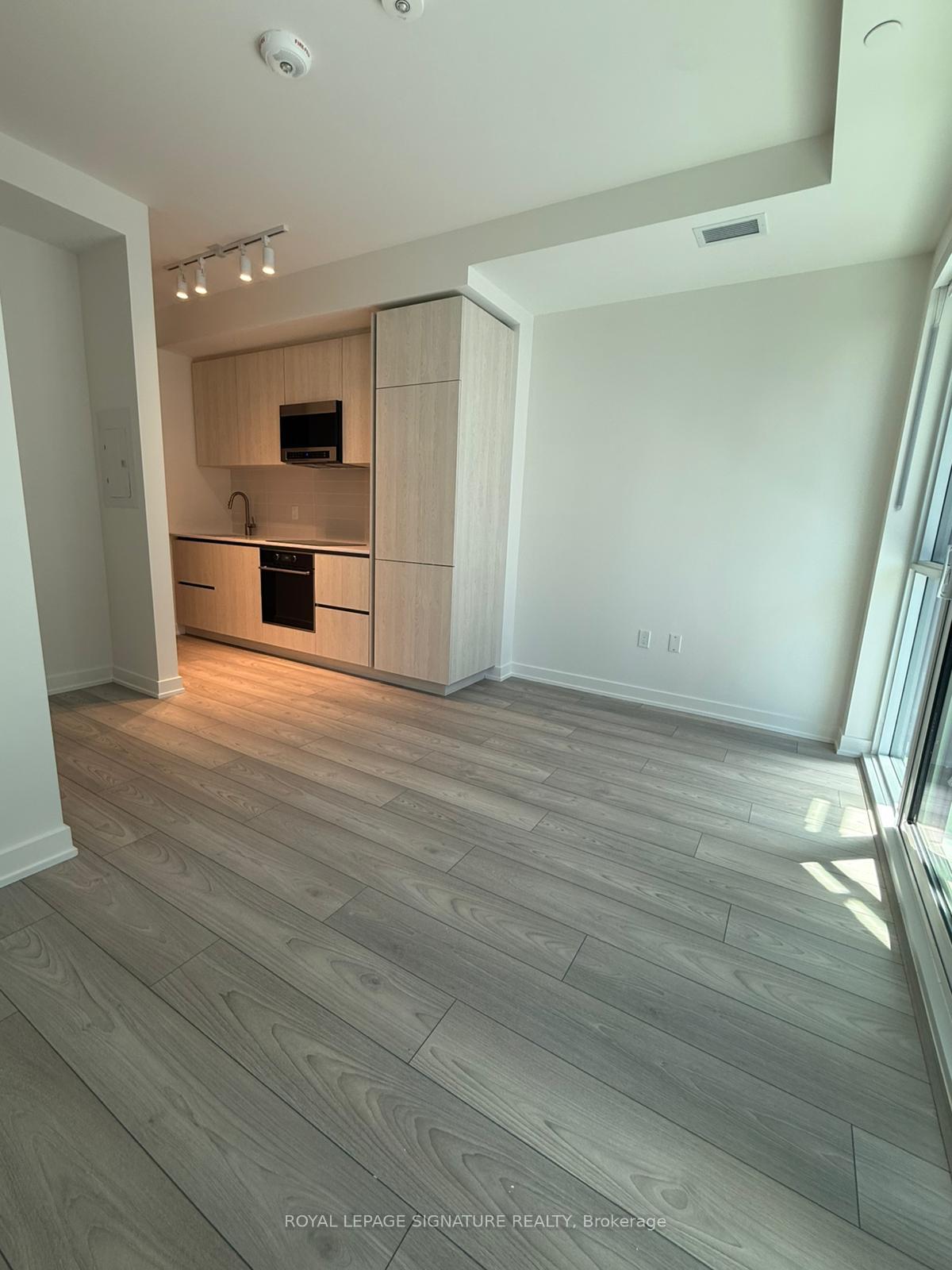 110-broadway-avenue-toronto-ontario-c13040138