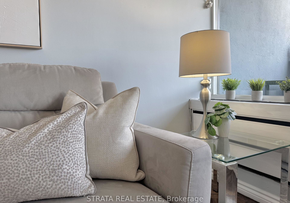 3555-bathurst-street-toronto-ontario-c13040360