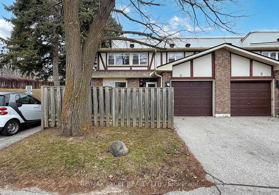 11-sand-fernway-north-york-ontario-c13040710