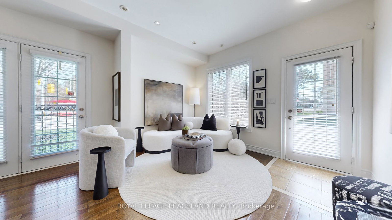 82-hargrave-lane-north-york-ontario-c13040922