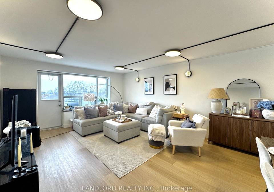 420-eglinton-avenue-e-toronto-ontario-c13040960