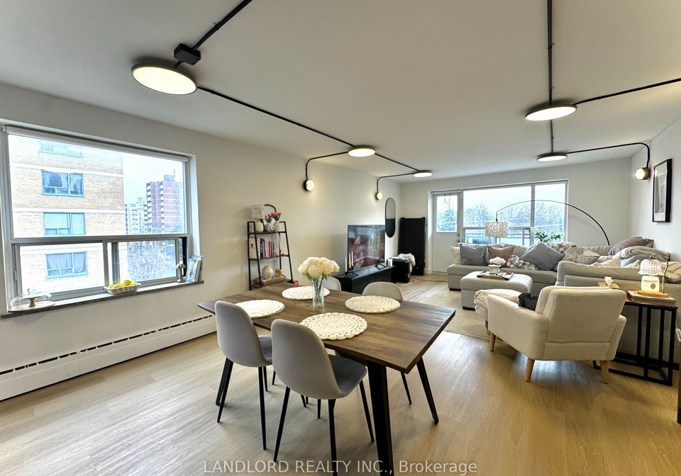 420-eglinton-avenue-e-toronto-ontario-c13040960