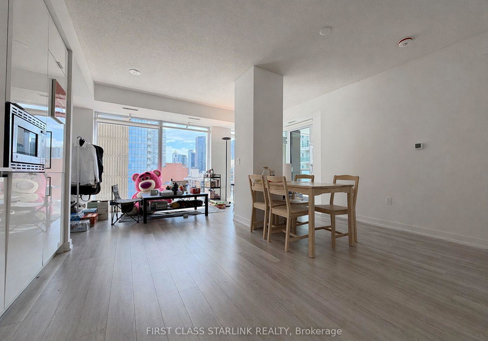 121-st-patrick-street-toronto-ontario-c13041324