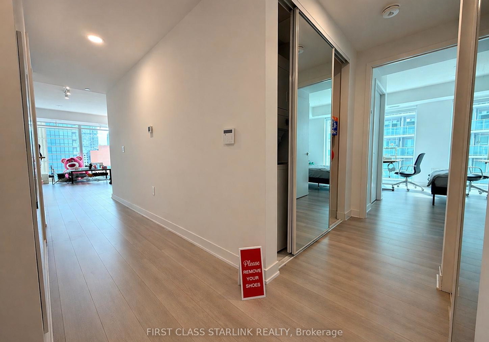 121-st-patrick-street-toronto-ontario-c13041324