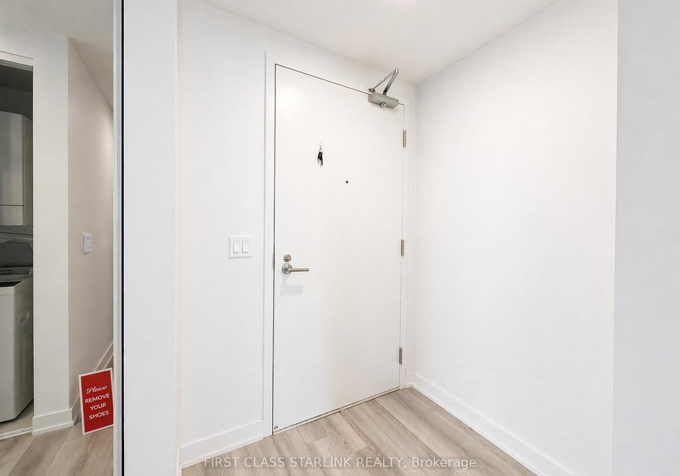 121-st-patrick-street-toronto-ontario-c13041324