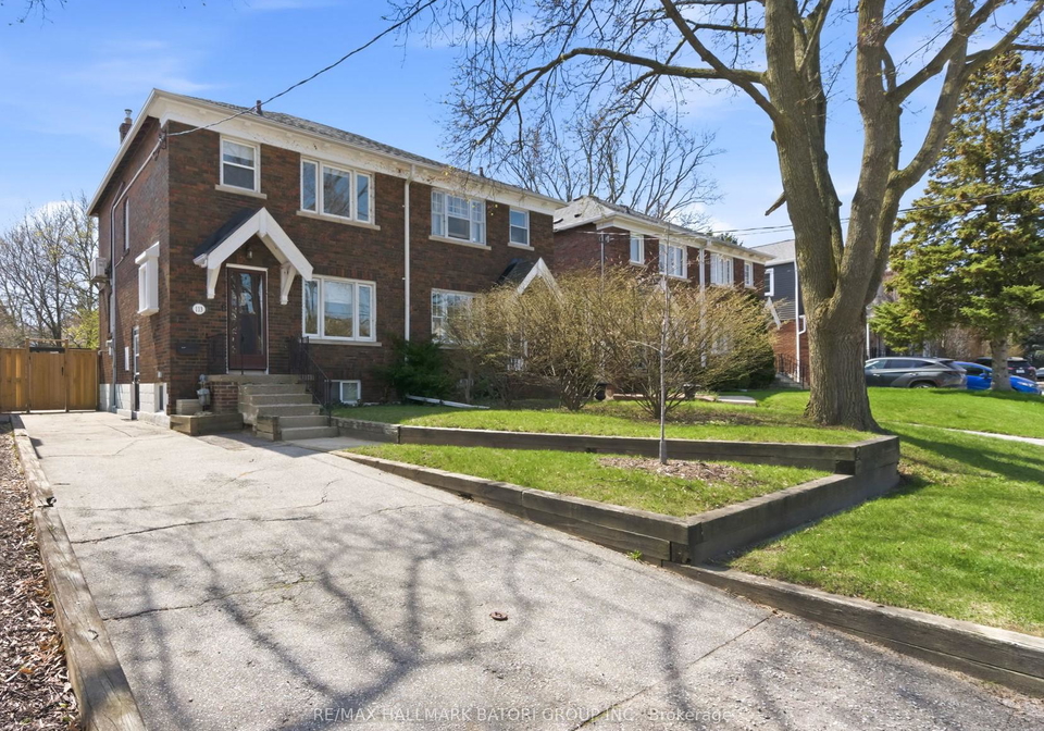 113-divadale-drive-east-york-ontario-c13041816