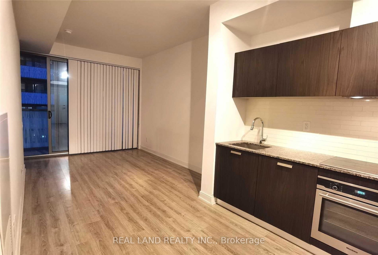50-charles-street-e-toronto-ontario-c13042678