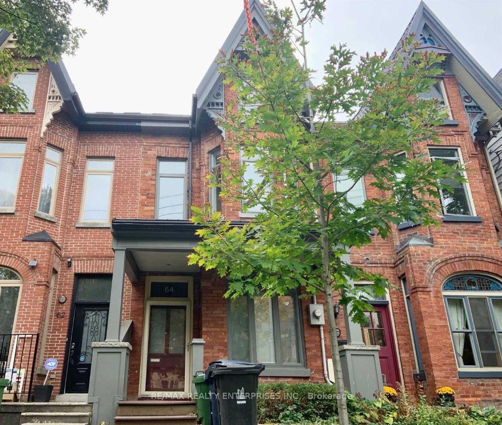 64-robert-street-toronto-ontario-c13042748