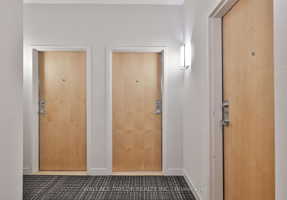 50-camden-street-toronto-ontario-c13043074