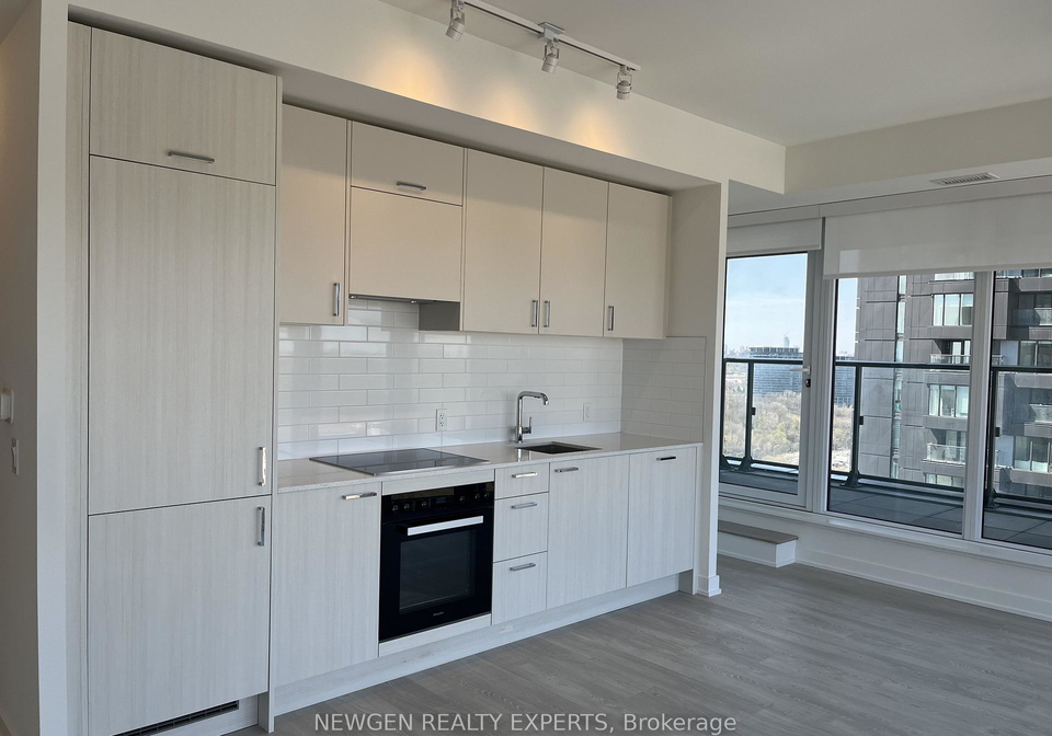 5-quarrington-lane-north-york-ontario-c13043112