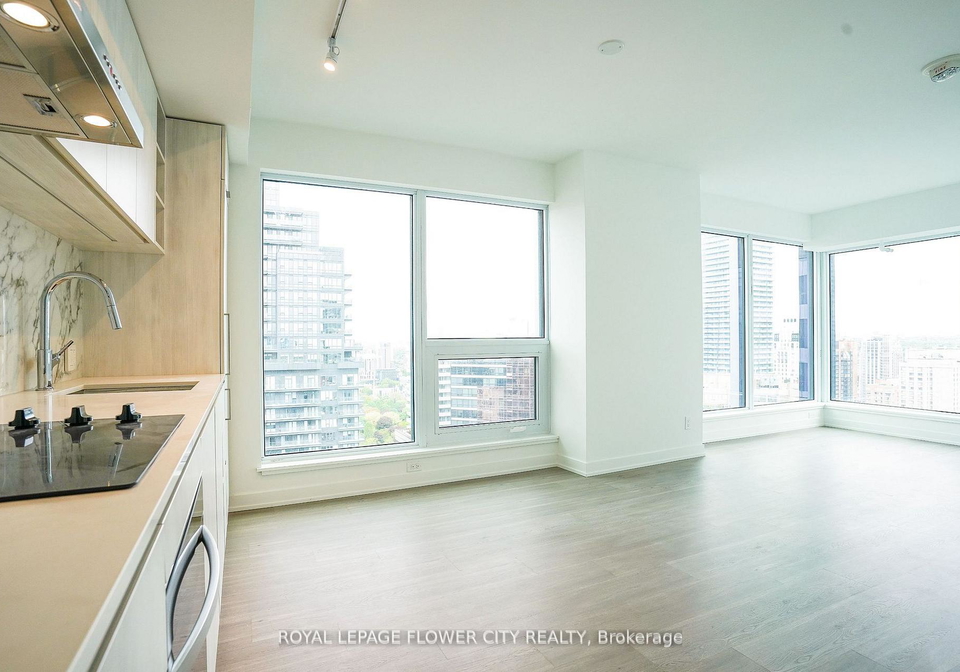 8-wellesley-street-w-toronto-ontario-c13043430