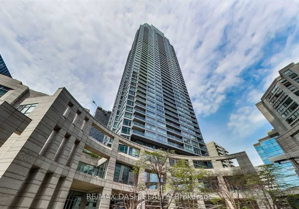 2191-yonge-street-toronto-ontario-c13043526