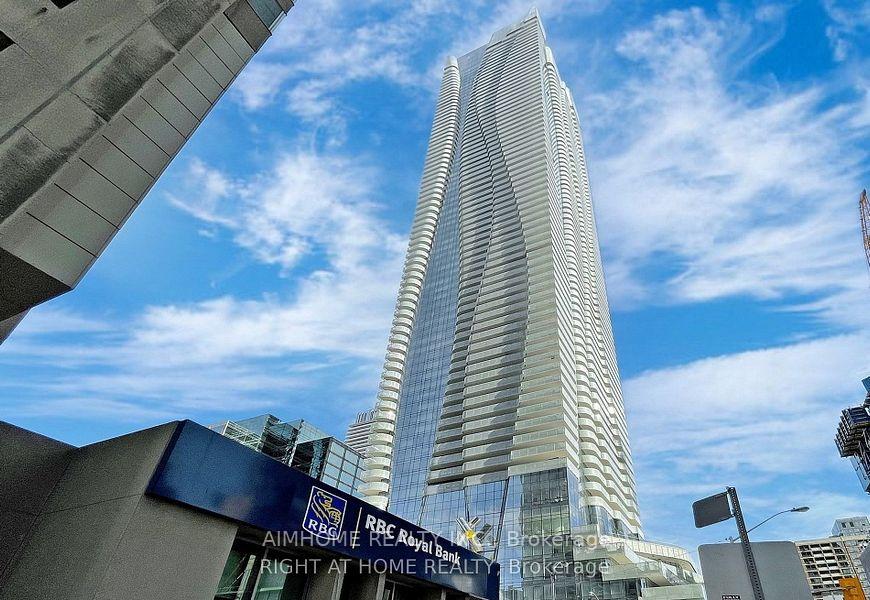 1-bloor-street-e-toronto-ontario-c13043566