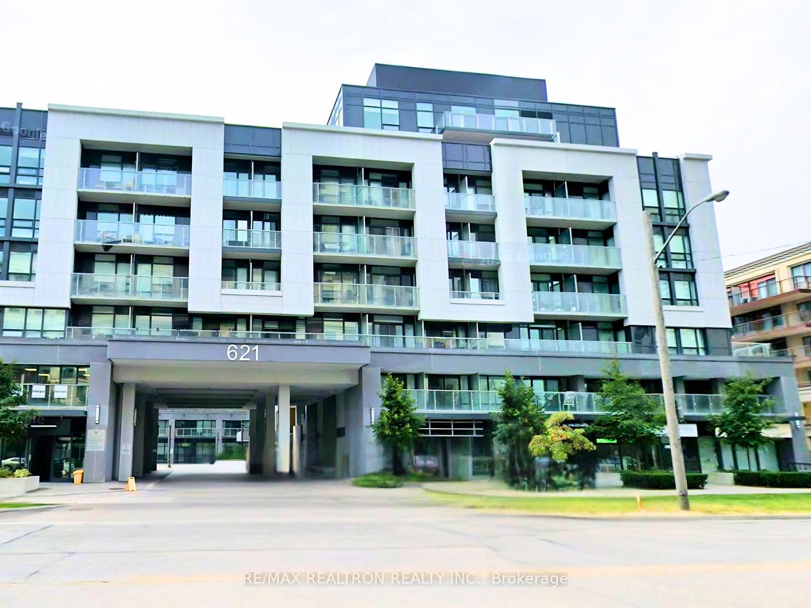 621-sheppard-avenue-e-north-york-ontario-c13043628