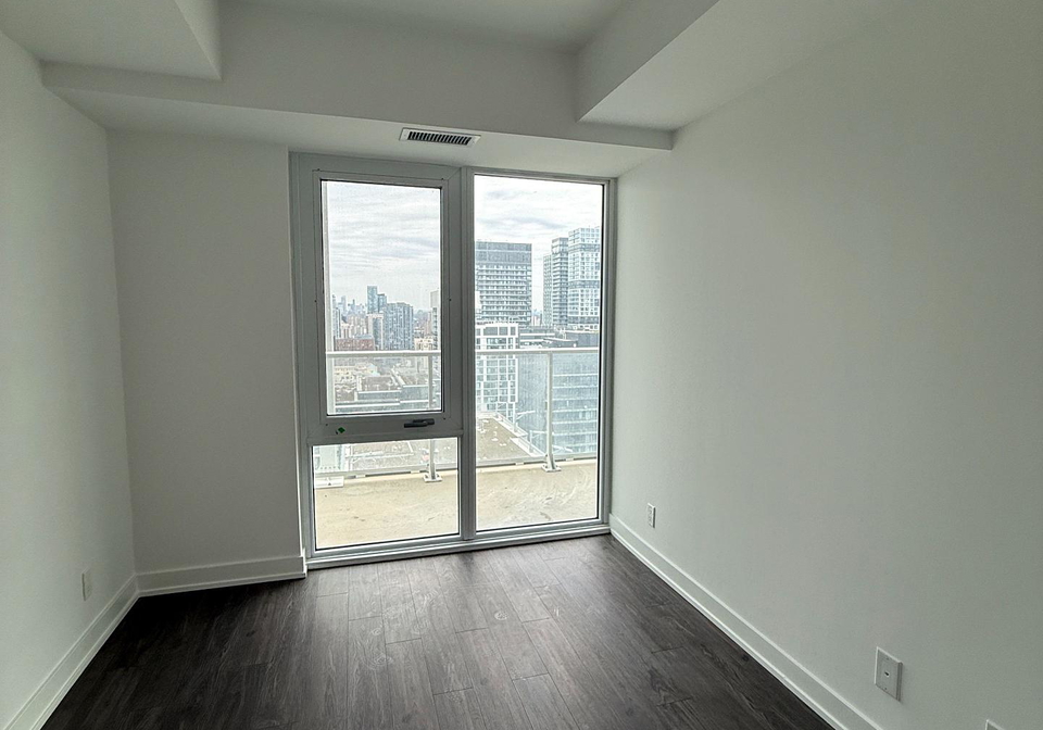 88-queen-street-toronto-ontario-c13043726