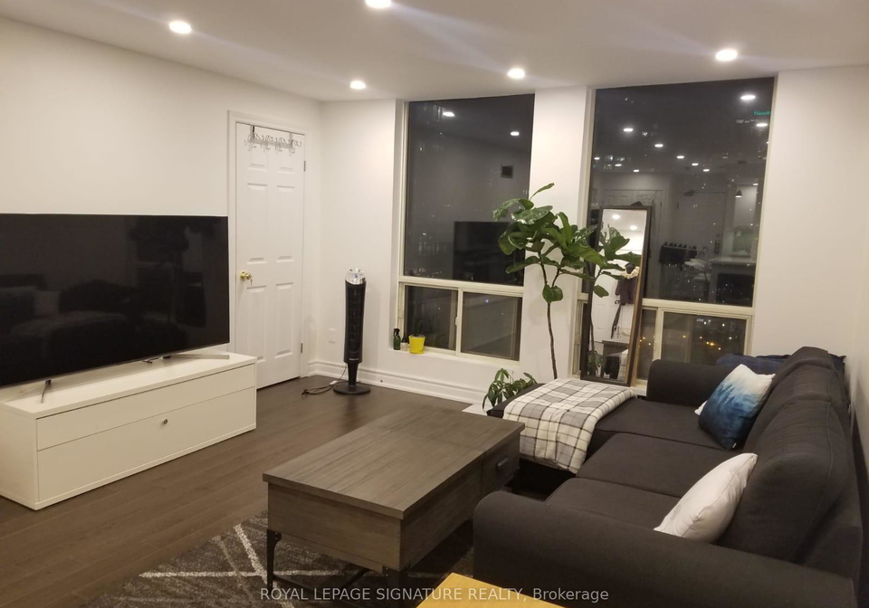 25-grenville-street-toronto-ontario-c13043748
